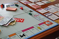 Hướng dẫn chơi trò Monopoly (Cờ tỷ phú)